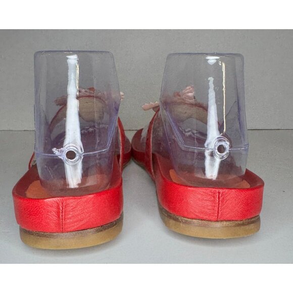 VTG Stuart Weitzman Red Leather Sandals 8.5 Floral Applique Thong Y2K Boho Vacay - Picture 12 of 16